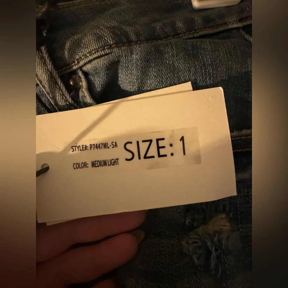 NWT Special A Distressed Skinny Jeans Size 1 - Picture 8 of 9